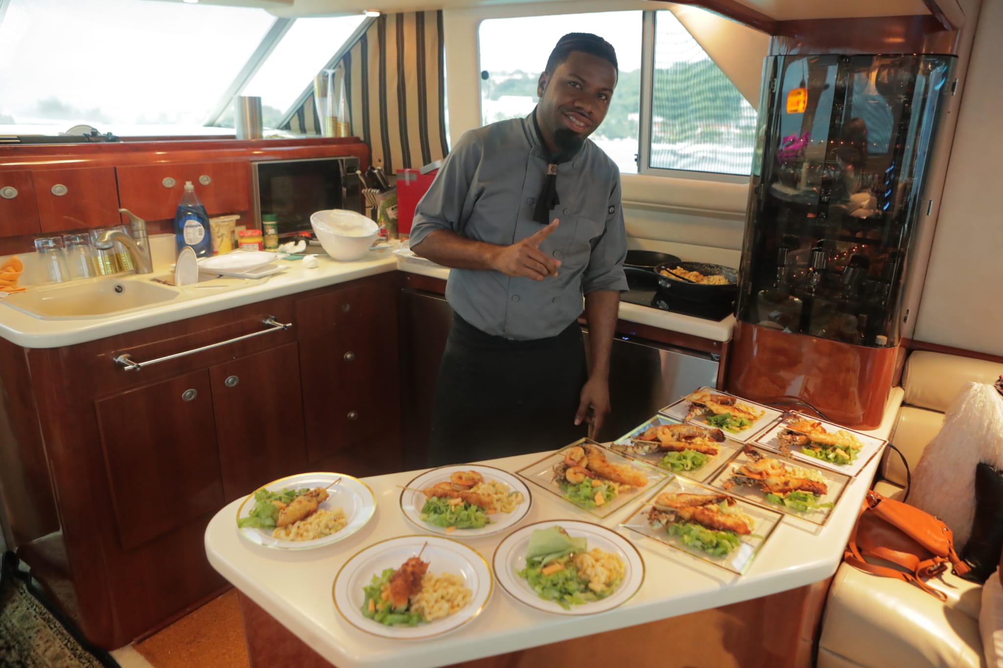 Mimosa Yacht chef with food